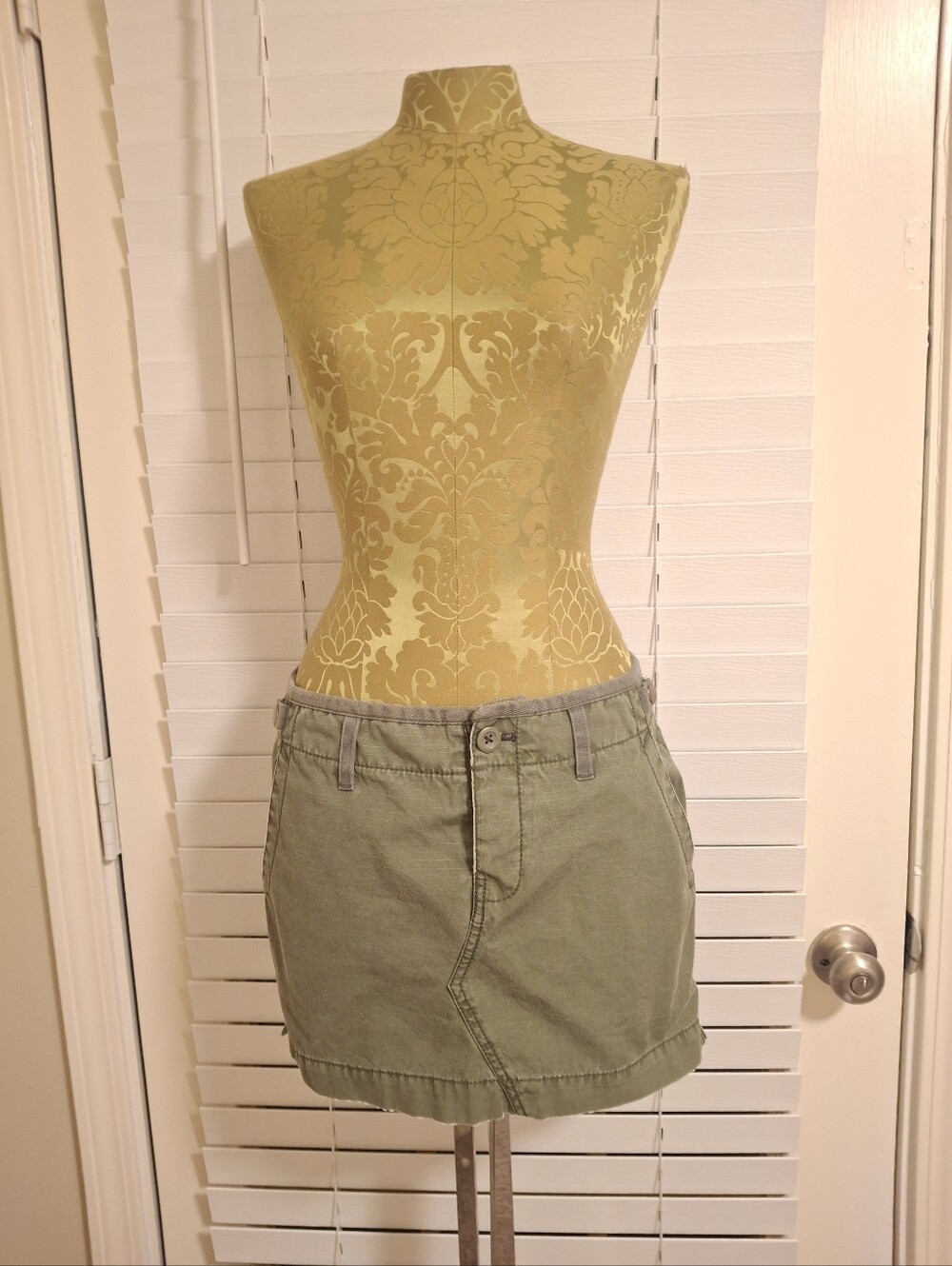 Y2K Vtg Low Rise American Eagle Outfitters Green Distressed Utility Mini Skirt 4